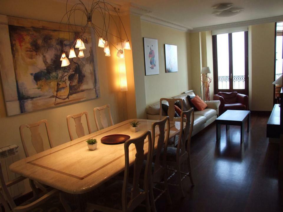 Villa Vivienda En Gijon Frente Al Mar Esterno foto